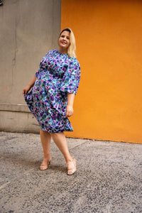 Soft Flared Dress with Gathered Neckline and Voluminous Sleeves
